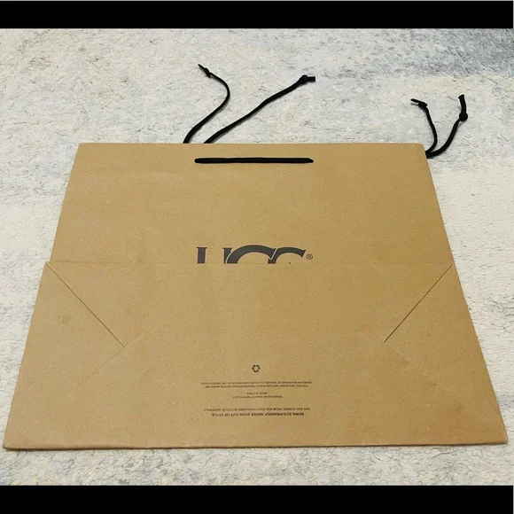 Brand New UGG Signature Medium Paper Shopping Bag In Beige 15.25” X 12.7 X 6.5” - Picture 2 of 7